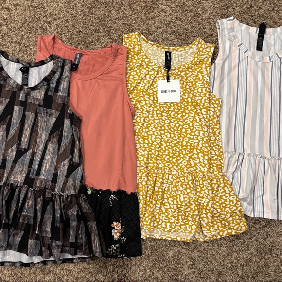 Agnes & Dora Relaxed Ruffle Tank bundle - Picture 1 of 6